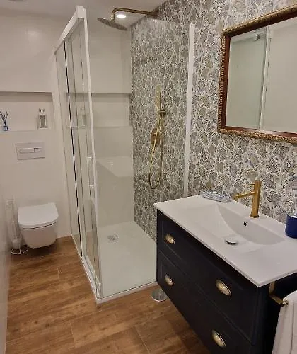 Cimadevilla Playa - Pisazo 6 O 7 Pax En Pleno Centro - Vut-3951-as *