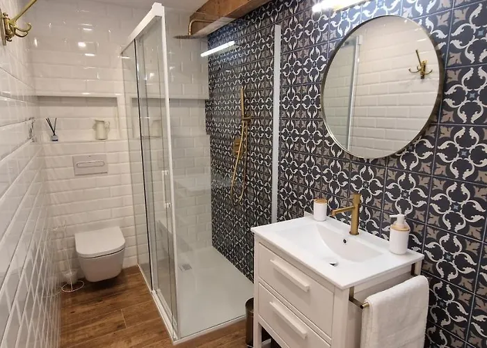 Cimadevilla Playa - Pisazo 6 O 7 Pax En Pleno Centro - Vut-3951-as