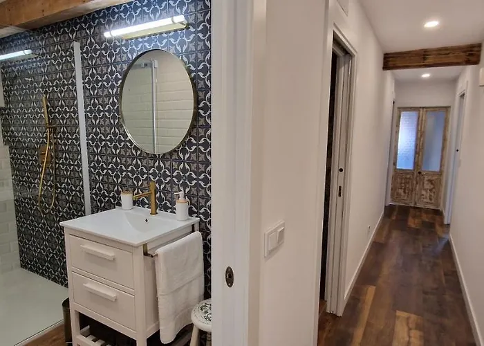 Cimadevilla Playa - Pisazo 6 O 7 Pax En Pleno Centro - Vut-3951-as Lejlighed